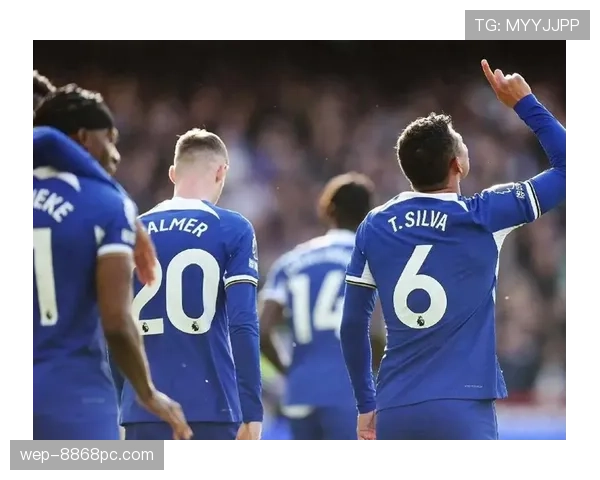 热刺防线崩盘，问题源于整体结构失衡而非个人失误