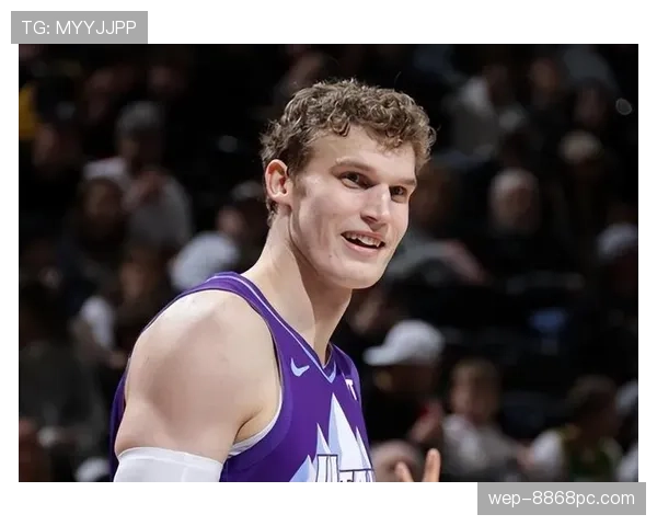 杰伦·威廉姆斯突破创造多次得分机会，提升球队关键时刻攻击力