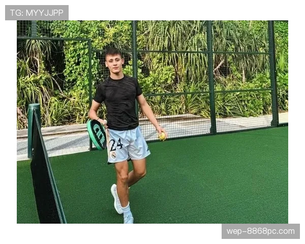 皇马新星居莱尔的战术角色与适配度分析：是否存在过度限制？