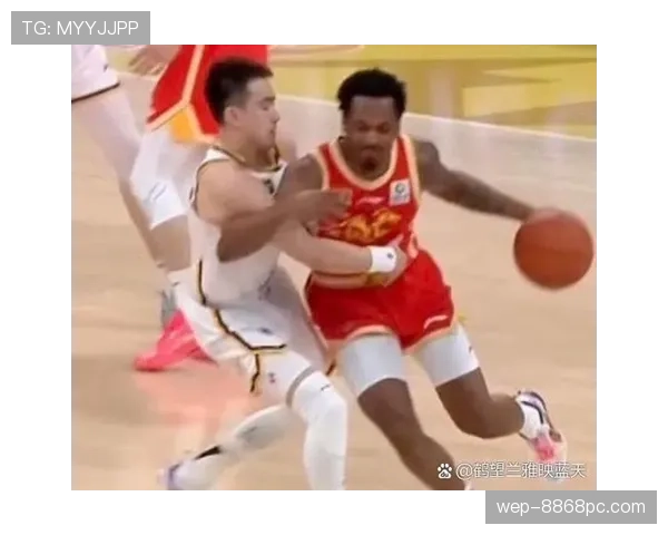 双方犯规是什么意思？篮球规则中如何判罚与处理